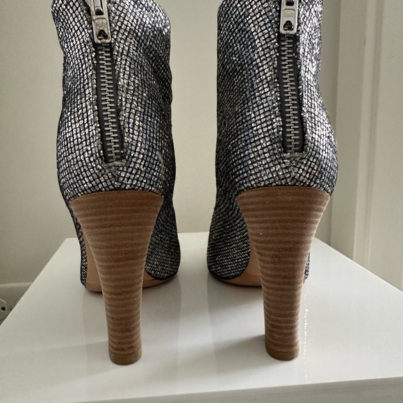 Amazing SJP boots. Worn twice is fantastic condition! - Picture 4 of 4